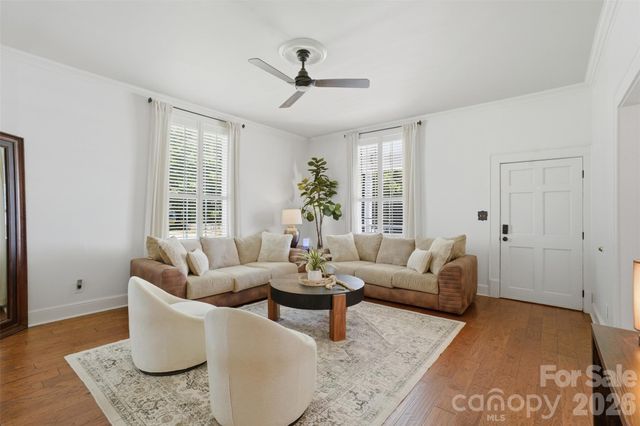500 N Main Avenue, Newton, NC 28658