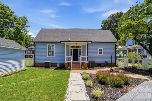 500 N Main Avenue, Newton, NC 28658