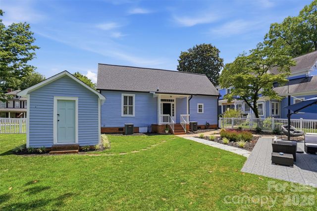 500 N Main Avenue, Newton, NC 28658