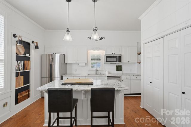 500 N Main Avenue, Newton, NC 28658