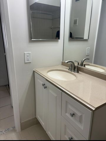 9110 Fairbanks Lane 4, Boca Raton, FL 33496