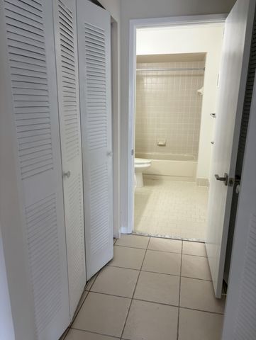 9110 Fairbanks Lane 4, Boca Raton, FL 33496