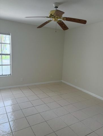 9110 Fairbanks Lane 4, Boca Raton, FL 33496