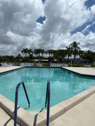 9110 Fairbanks Lane 4, Boca Raton, FL 33496
