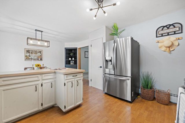 N62W23905 Sunset DRIVE, Sussex, WI 53089