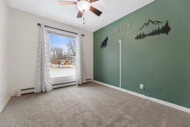 N62W23905 Sunset DRIVE, Sussex, WI 53089