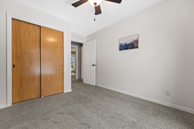 N62W23905 Sunset DRIVE, Sussex, WI 53089