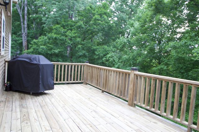 4541 Tanglewood Rd, Pegram, TN 37143