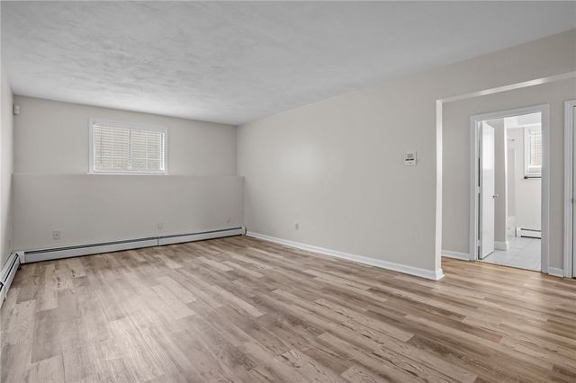 22 Oak Street 1B, North Providence, RI 02911