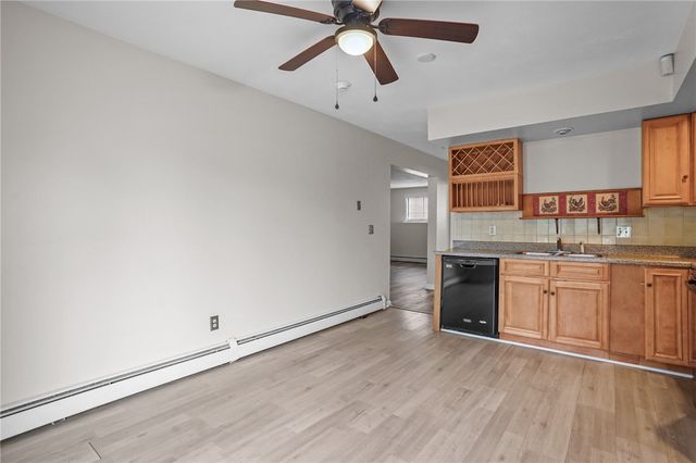 22 Oak Street 1B, North Providence, RI 02911