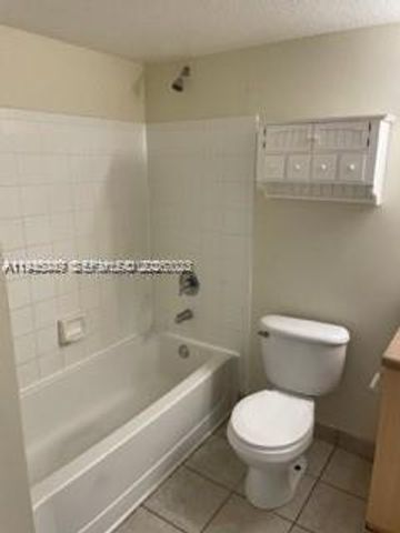 1113 Villa Ln 1113, Boynton Beach, FL 33435