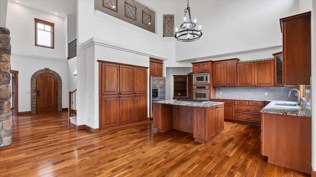 54 N Chief Garry Dr, Liberty Lake, WA 99019