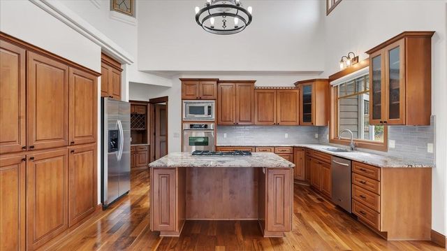 54 N Chief Garry Dr, Liberty Lake, WA 99019