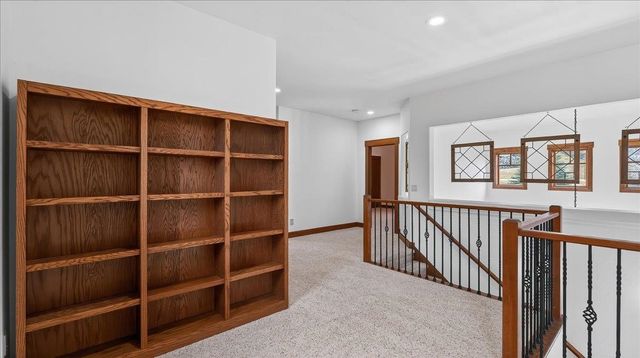 54 N Chief Garry Dr, Liberty Lake, WA 99019