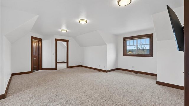 54 N Chief Garry Dr, Liberty Lake, WA 99019