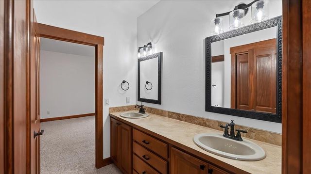 54 N Chief Garry Dr, Liberty Lake, WA 99019