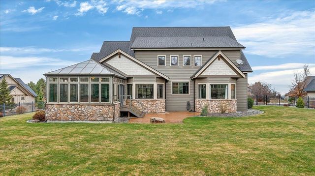 54 N Chief Garry Dr, Liberty Lake, WA 99019