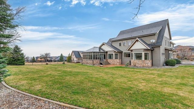 54 N Chief Garry Dr, Liberty Lake, WA 99019