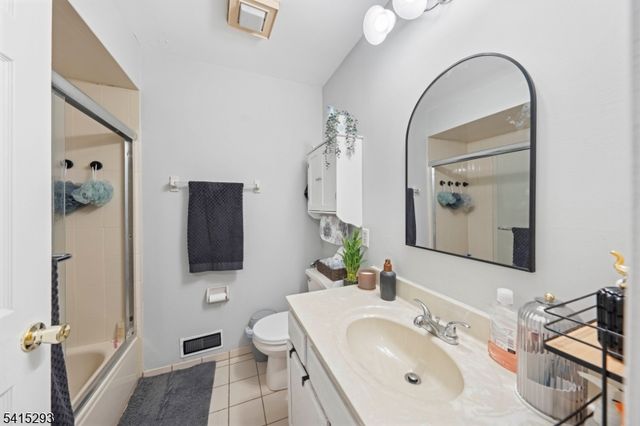 20 S Midland Ave 5, Kearny Town, NJ 07032