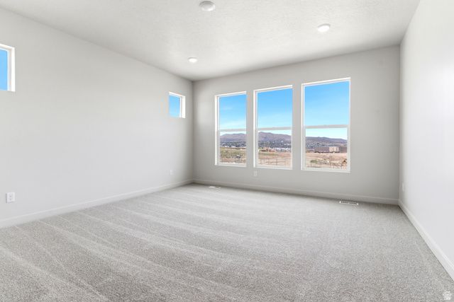 1208 W MAHOGANY ST, Saratoga Springs, UT 84045