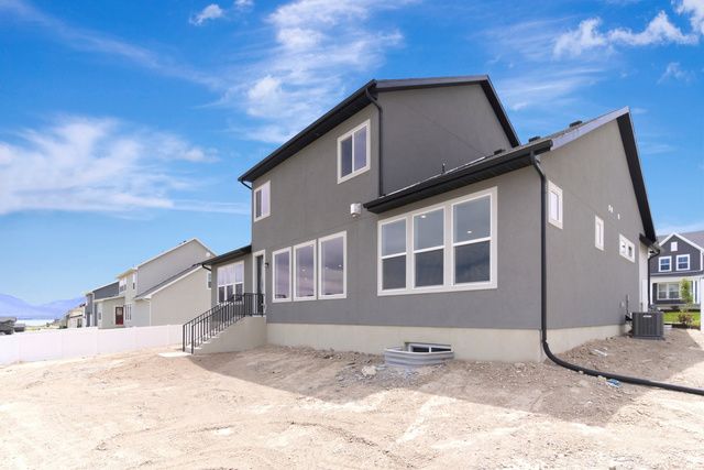 1208 W MAHOGANY ST, Saratoga Springs, UT 84045