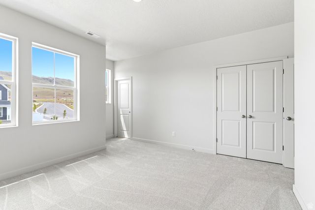 1208 W MAHOGANY ST, Saratoga Springs, UT 84045