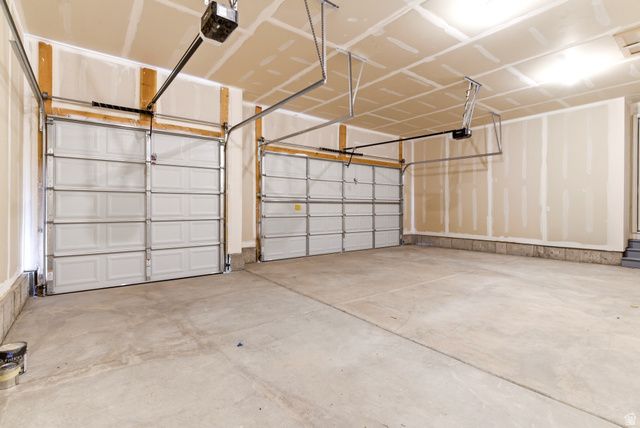 1208 W MAHOGANY ST, Saratoga Springs, UT 84045