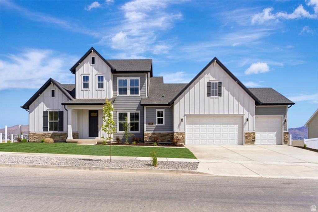 1208 W MAHOGANY ST, Saratoga Springs, UT 84045