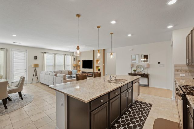 1722 Anna Creek Drive, Richmond, TX 77469