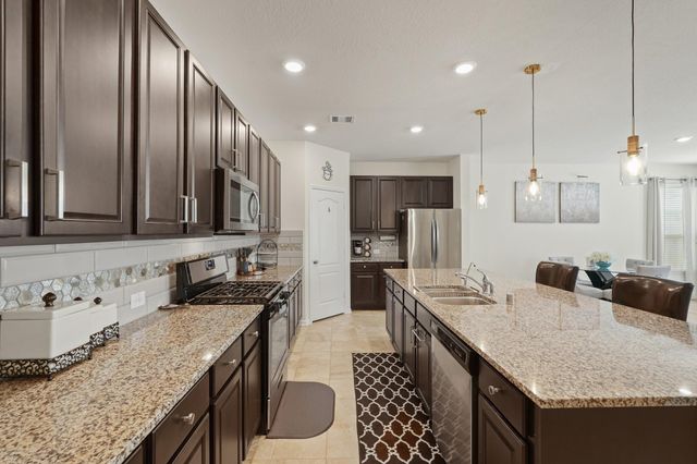 1722 Anna Creek Drive, Richmond, TX 77469
