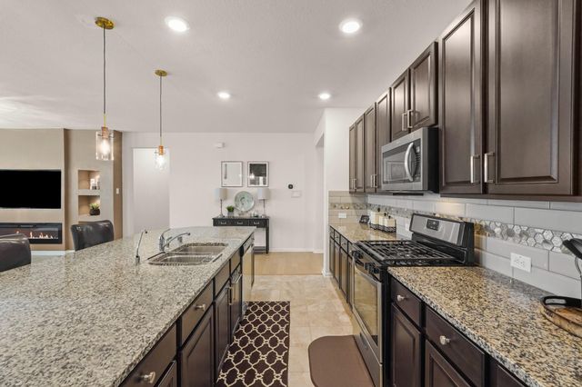 1722 Anna Creek Drive, Richmond, TX 77469