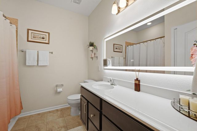 1722 Anna Creek Drive, Richmond, TX 77469