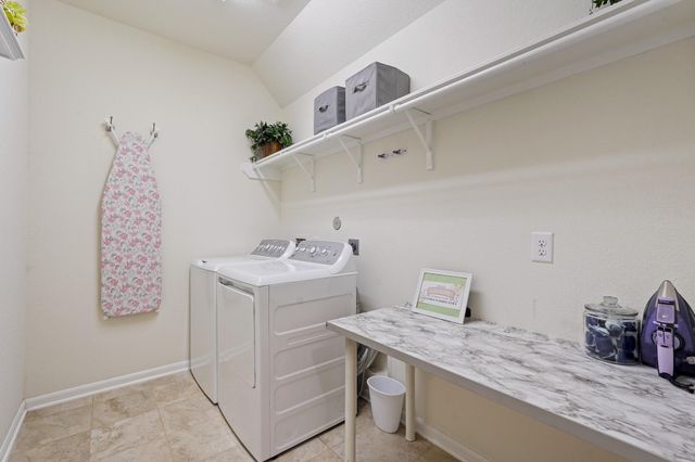 1722 Anna Creek Drive, Richmond, TX 77469