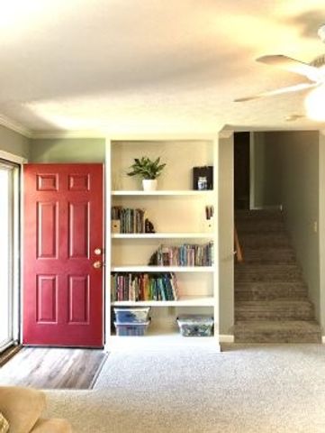 108 Edgehill Ln, Hendersonville, TN 37075