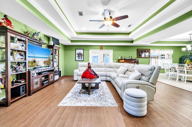 801 Patio Rd, Fort Walton Beach, FL 32547