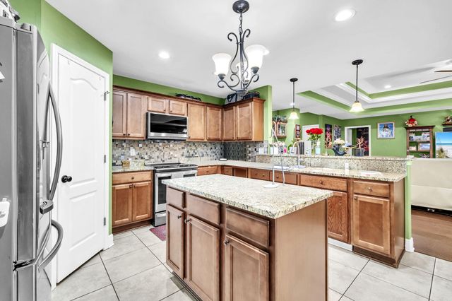 801 Patio Rd, Fort Walton Beach, FL 32547