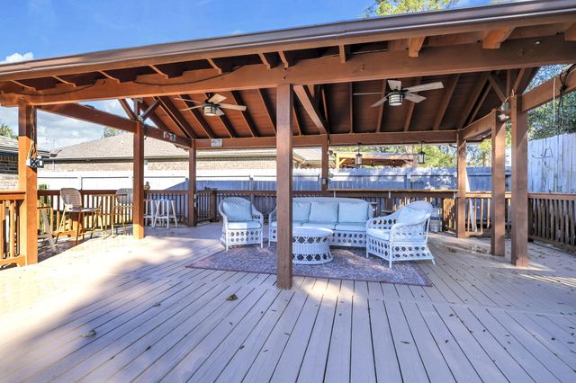 801 Patio Rd, Fort Walton Beach, FL 32547