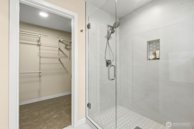 1072 205th Avenue NE, Sammamish, WA 98074