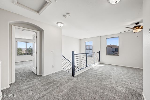 3275 E SPORTS Drive, Gilbert, AZ 85298