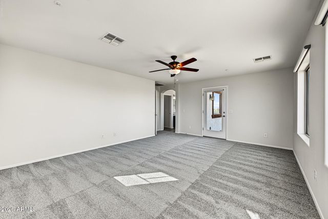 3275 E SPORTS Drive, Gilbert, AZ 85298