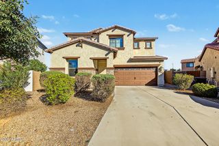 3275 E SPORTS Drive, Gilbert, AZ 85298
