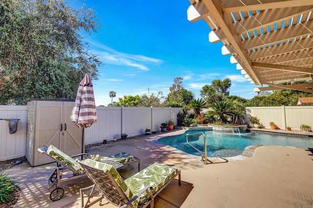 1733 Schooner Way, Carlsbad, CA 92008