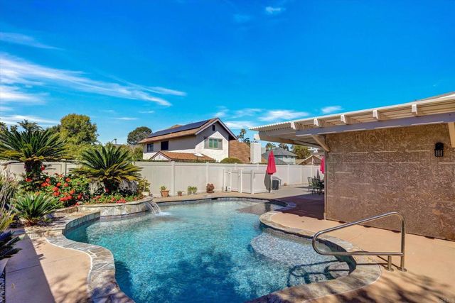 1733 Schooner Way, Carlsbad, CA 92008