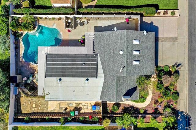 1733 Schooner Way, Carlsbad, CA 92008