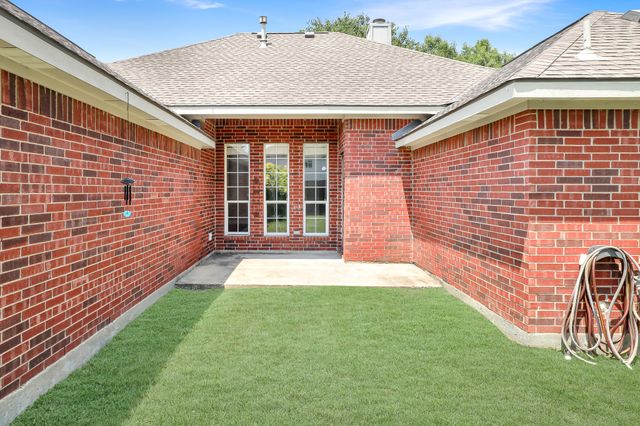 1315 Ballantrae Drive, Allen, TX 75013