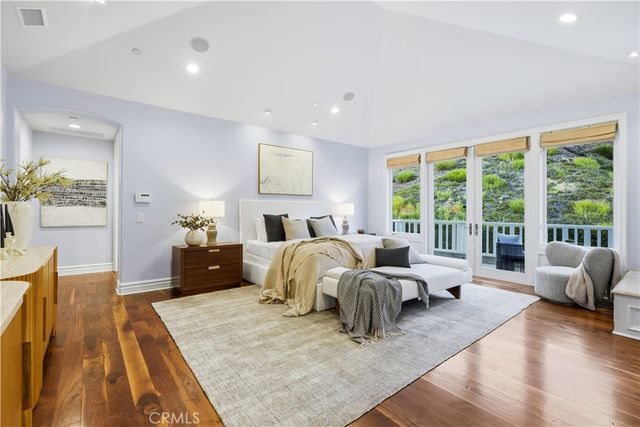 1502 Bienveneda, Pacific Palisades, CA 90272