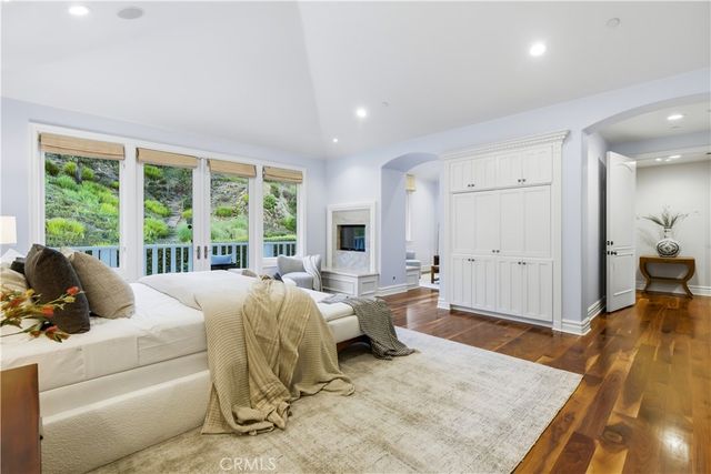 1502 Bienveneda, Pacific Palisades, CA 90272