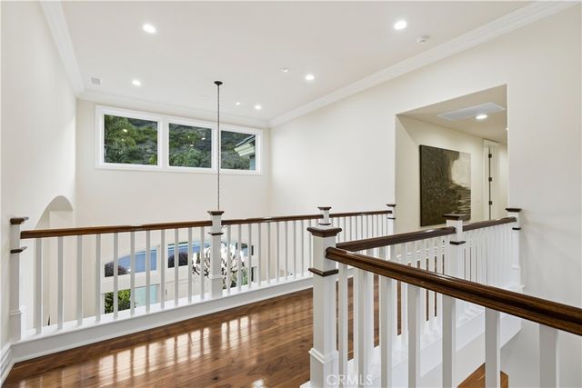 1502 Bienveneda, Pacific Palisades, CA 90272