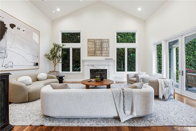 1502 Bienveneda, Pacific Palisades, CA 90272