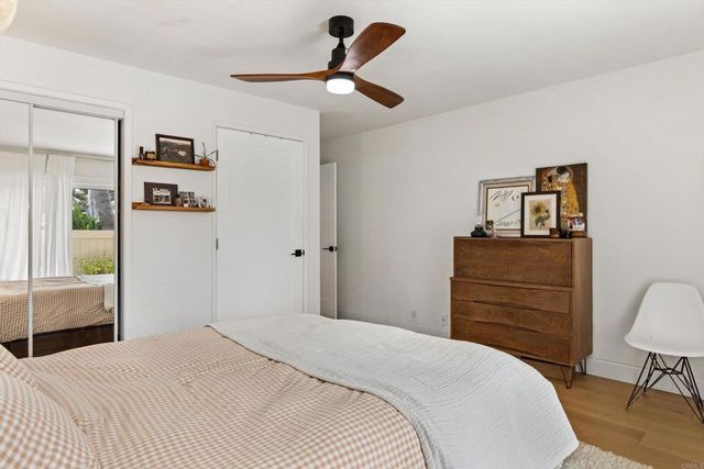 2607 Pirineos Way 103, Carlsbad, CA 92009